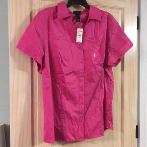 NWT short-sleeved button down collard shirt